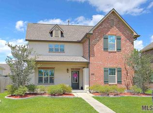 15504 Green Trails Blvd, Baton Rouge, LA 70817