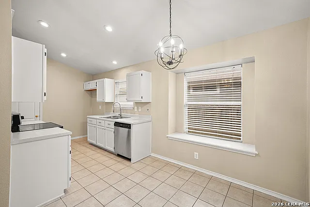 8954 Gill Brg — Photo 10