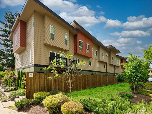 1540 NE 175th Street #E, Shoreline, WA 98155
