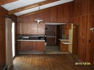 10642 Butternut Rd, Chesterland, OH 44026