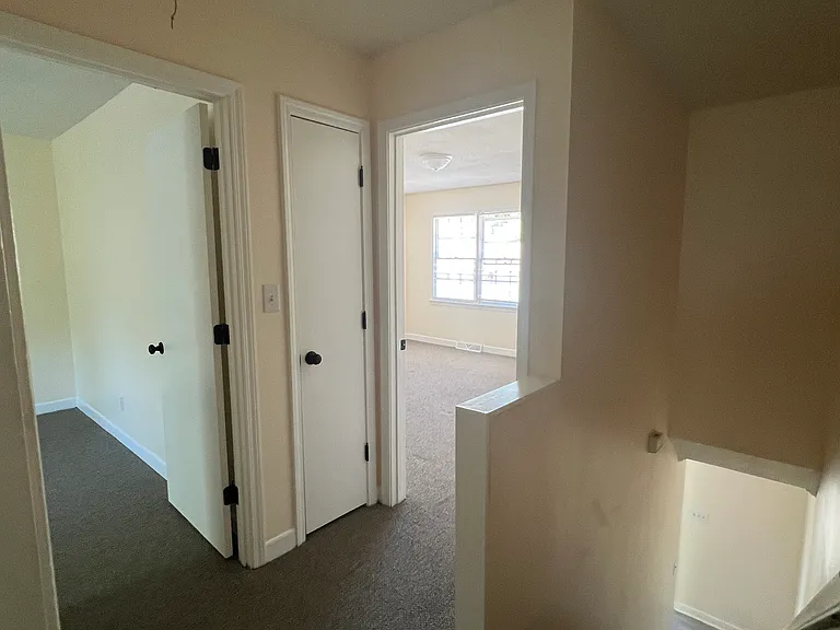 323 E Blackstock Rd #11 — Photo 9