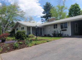 21 Bryant Rd, Manchester, NH 03109