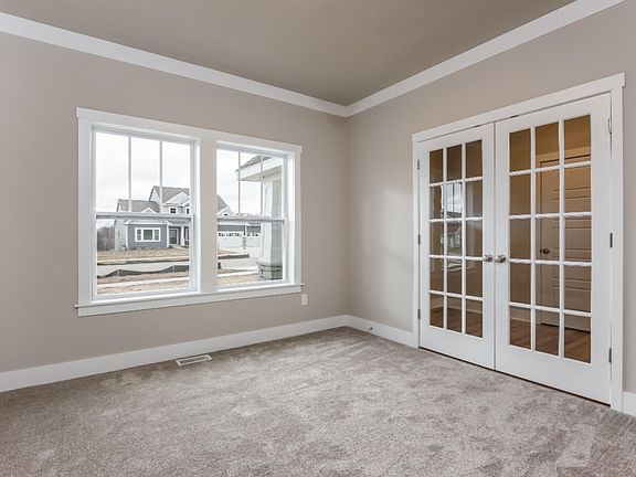 3rd image of 6705 Benton Ln