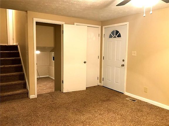 3rd image of 3247 Sunderland Dr
