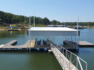 335 N Sand Point Rd, Mead, OK 73449