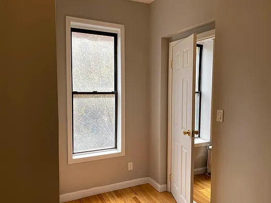 Rented by Premier One Realty LLC | media 10