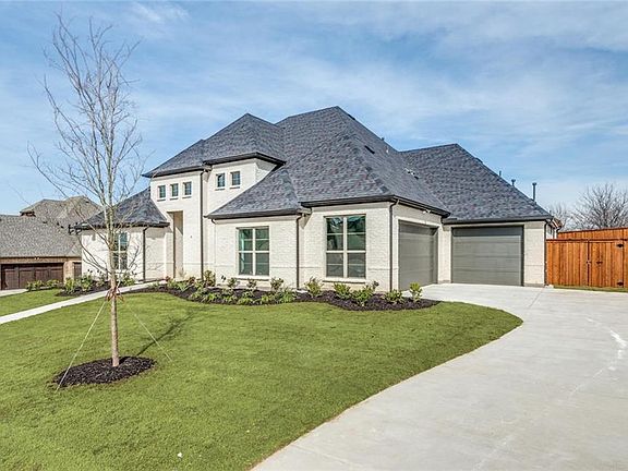 3rd image of 941 Saint Peter Ln