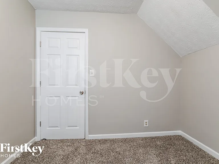 960 Old Spring Way — Photo 13