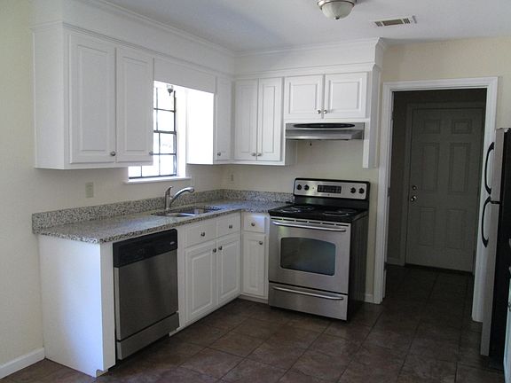 2nd image of 7787 Peppercorn Ln