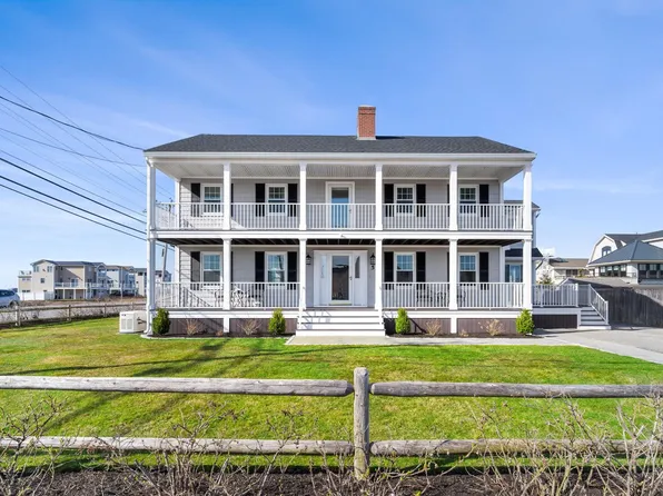 5 Haverhill Street, Seabrook, NH 03874