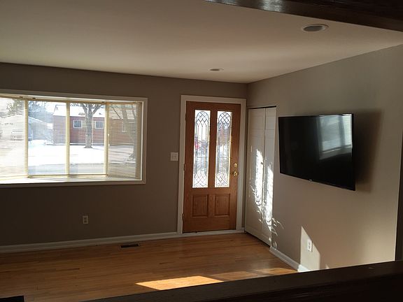3rd image of 42672 Fortner Dr