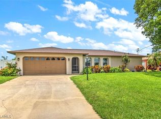1426 SE 31st Ter, Cape Coral, FL 33904