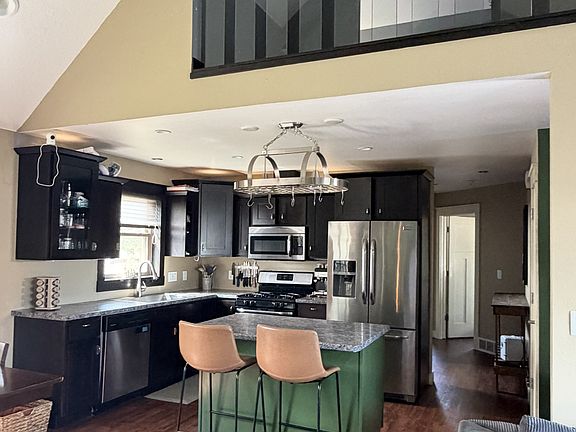 5th image of 50369 Ridgeway St