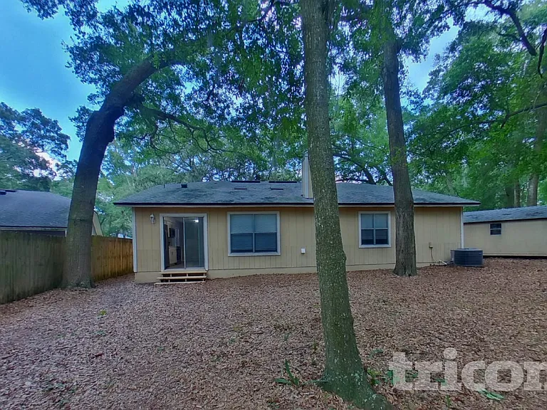 3572 Raymur Villa Dr — Photo 15