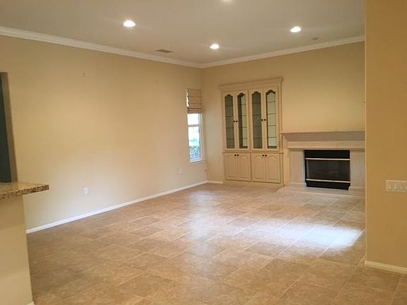 2nd image of 23767 Cottonwood Ct