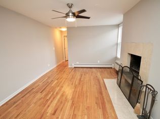 800 W Lill Ave APT 101, Chicago, IL 60614