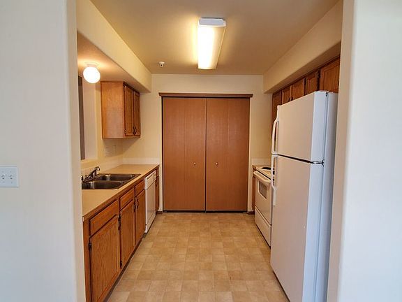 3rd image of 6405 Chapel Hill Blvd APT F202