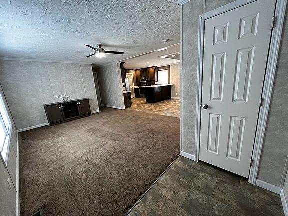 5th image of 516 Courtland Ln #623