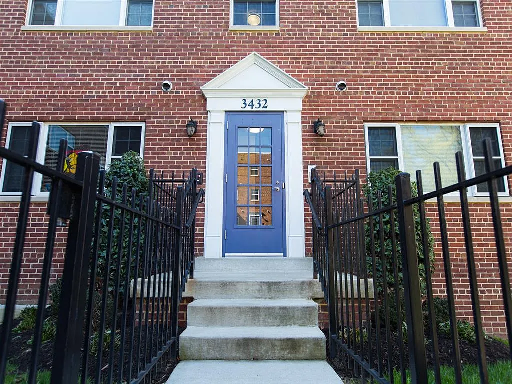 Park Vista Apartments — Photo 2