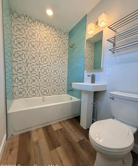 143 Grant Ave — Photo 15