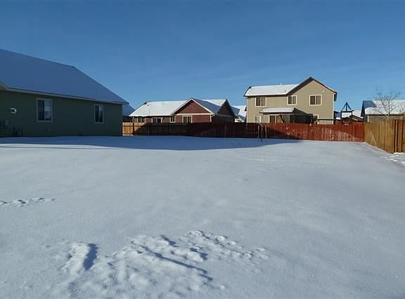 2nd image of 1123 Meagher Ave
