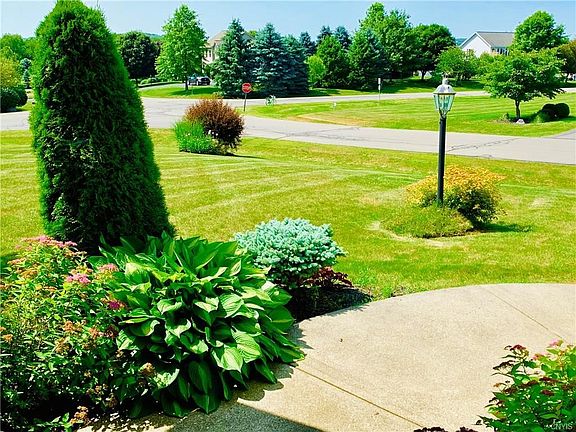 5th image of 3265 Coventry Ln