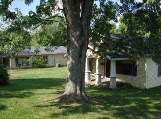 103 Nutwood Rd, Middlesboro, KY 40965