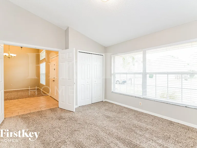 2841 Picadilly Cir — Photo 14