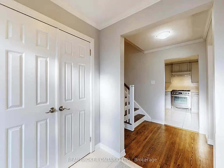 15 Jasmine Cres — Photo 17