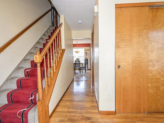 4th image of 6227 Penny Ln