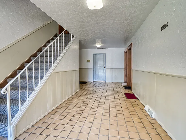 24665 Clareshire Dr #101 — Photo 5