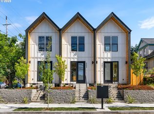 205 NE Going St #2, Portland, OR 97211