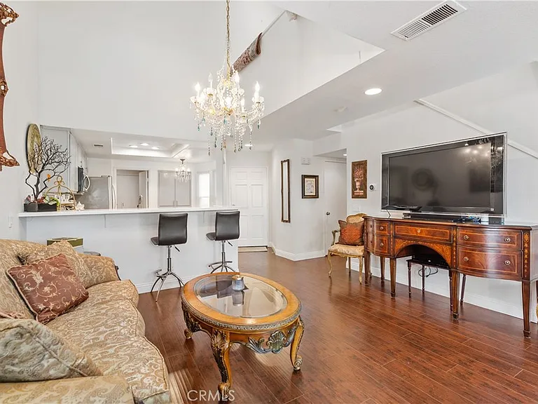 26484 Verdugo — Photo 11