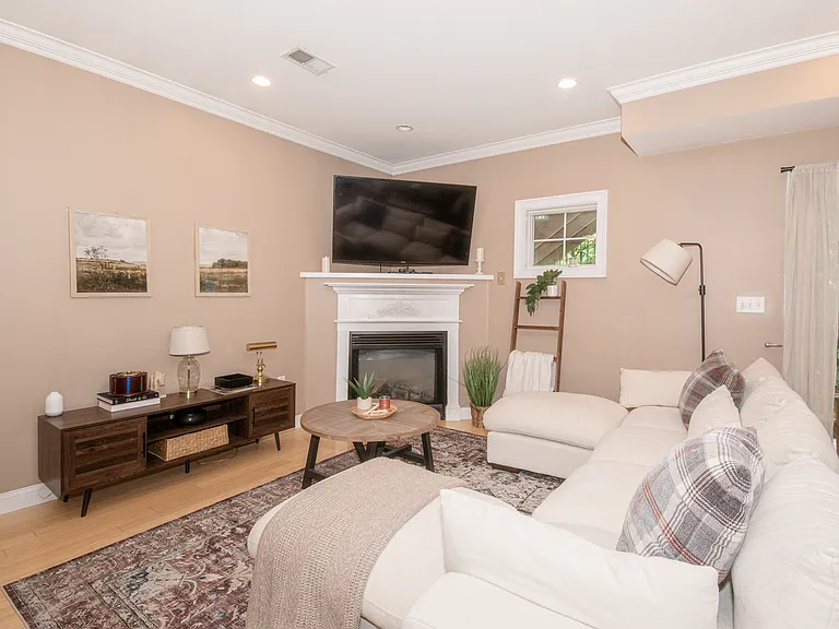 18-20 Knowlton St #3 — Photo 3
