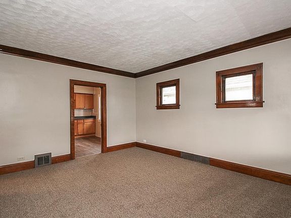 4th image of 9806 Sladden Ave #2UP