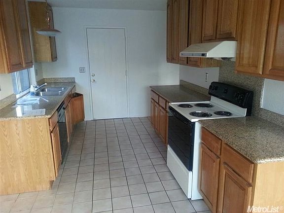 4th image of 7250 Fletcher Farm Dr