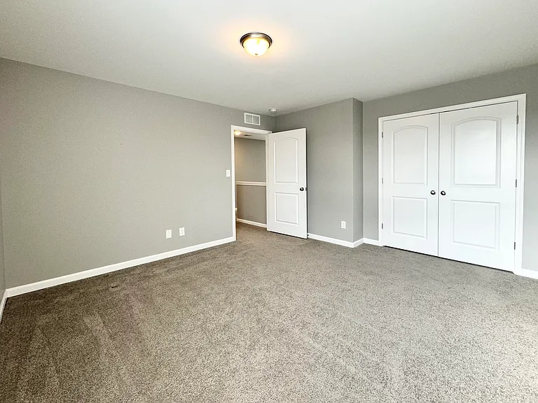 8077 Driftwood Loop — Photo 49
