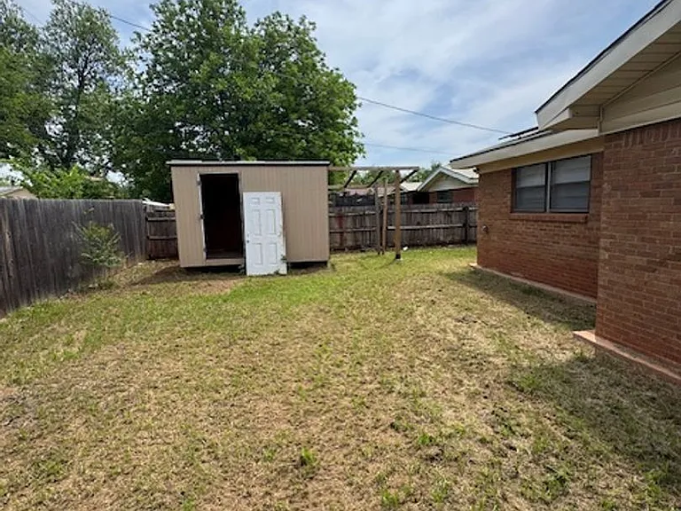 1281 N Willis St — Photo 19