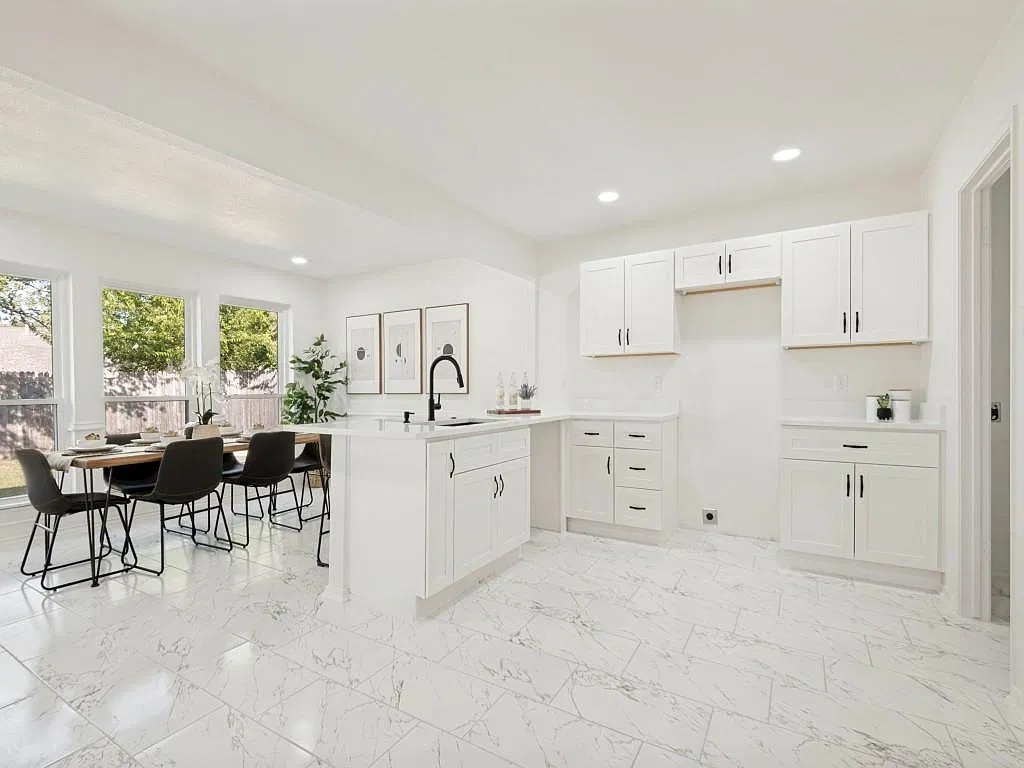 3 bed, 1929 sqft, $3,000 — Photo 4