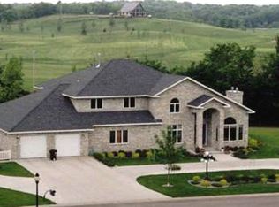 1826 Heritage Dr, Detroit Lakes, MN 56501