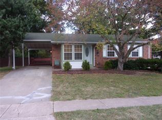 1923 Kingsford Dr, Florissant, MO