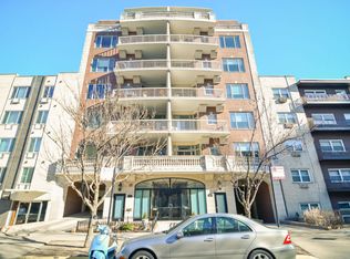 508 W Melrose St APT 2B, Chicago, IL