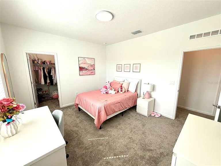 2970 Armstrong Ave — Photo 51