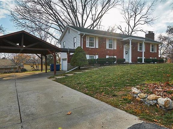 3rd image of 142 Dockside Cir