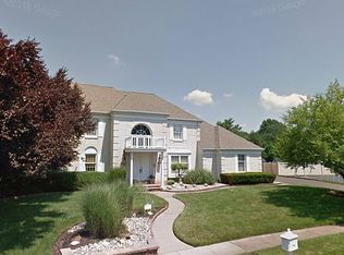 690 Fox Hollow Dr, Yardley, PA 19067