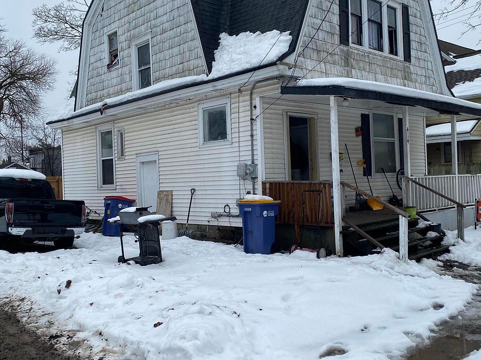 2nd image of 414 7th St NW