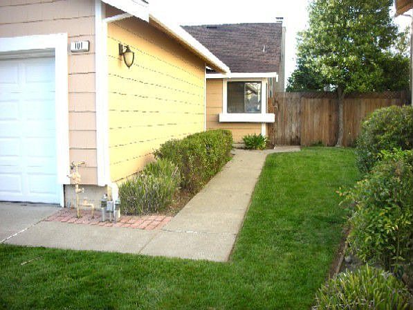 2nd image of 101 Payot Ct