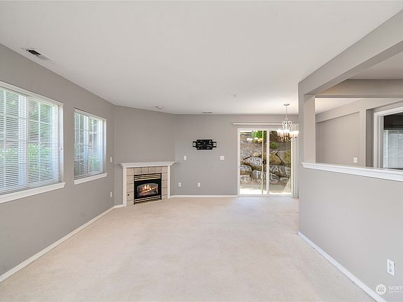 3rd image of 4802 Nassau Avenue NE #151