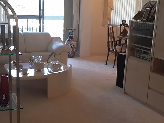 3rd image of Bay Club Dr