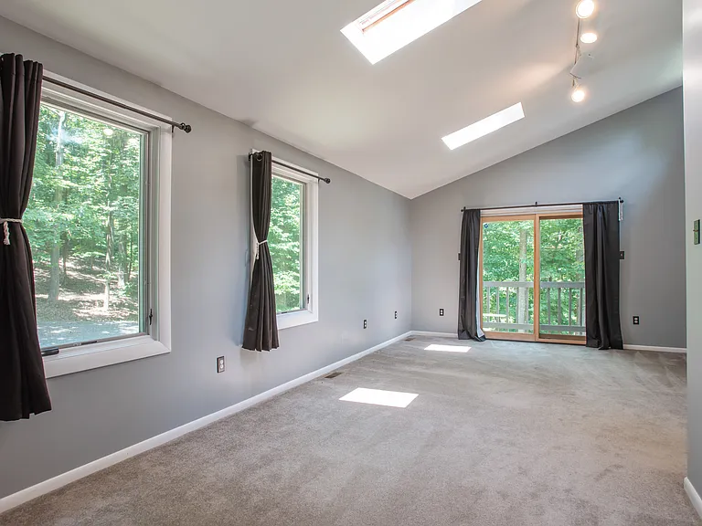 1619 Summit Dr — Photo 19